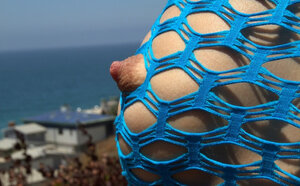 Classy blonde gladly shows her fabulous booty in front of familiar director