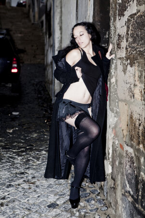 Brunette call-girl with tattoo loves giving bj & riding clients’ cocks