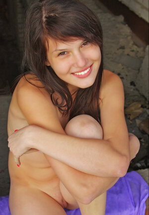 Outdoors photoshoot with a immoral completely undressed girl