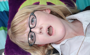 Blondie with nice-looking glasses is going to give bj him off so nice