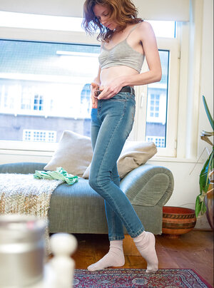 Teenage Emma Evins is legit the hottest hirsute babe out there