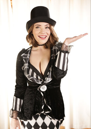 Hadley Mason looks like a circus model with a freaky side