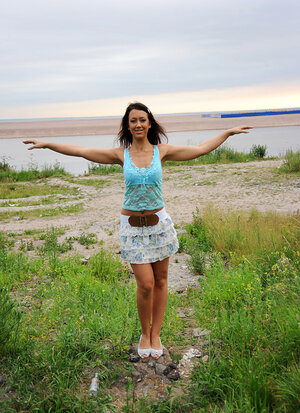 Teasing sweetie is about to showcase her amazing body in public