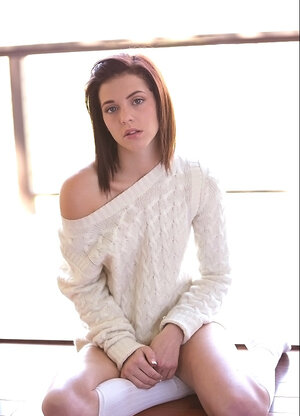 Short hair cutie pie is entirely attractive and ready to get you off