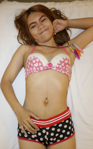 Far eastern beauty Vernal Muay wants to showcase her adorable body