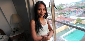 Adorable Pinay kitten wants to get covered in fresh making love cum