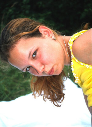 Euro girl with natural boobs going for a sexy picnic