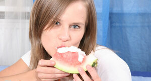 Anna Nikova loses outfit and furthermore gets fucked on bed