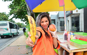 Fruit seller Laura Montenegro teases hard with banana