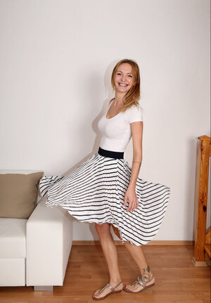 Belle Claire flaunts her soaked tits and additionally hot honey pot