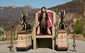 Dame pharaoh's wonderful servants help her wash the body in the vernal air