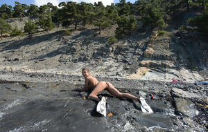 Smoking hot cutie is ready to show her tiny jugs & tight fuck hole after snorkeling